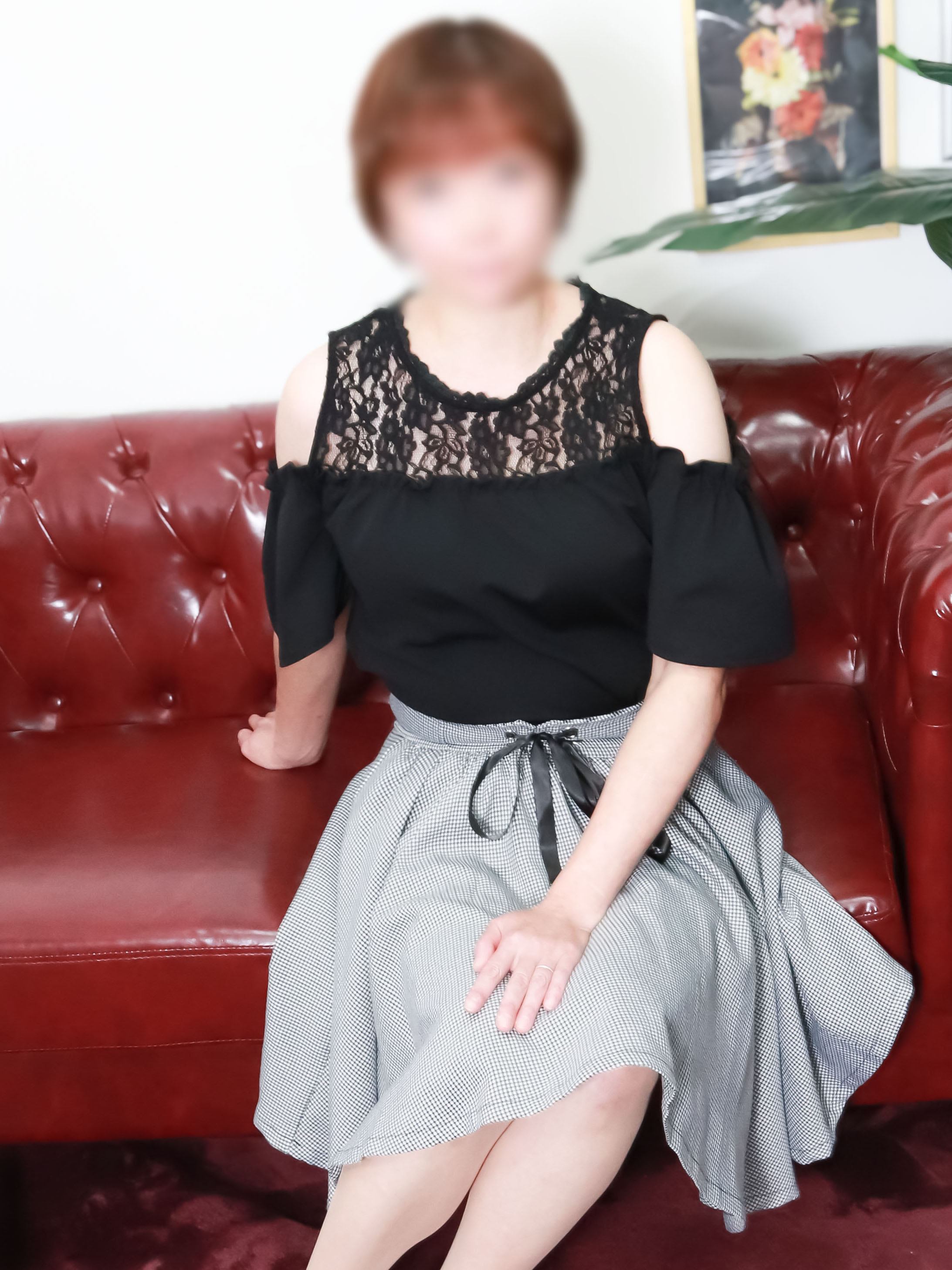 小岩人妻デリヘル【熟女の風俗最終章 小岩店】なる